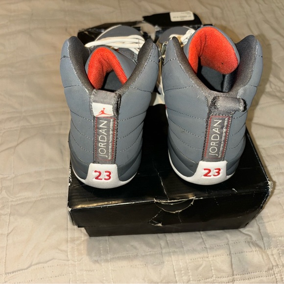 Like new, I been having them since they came out.
Have the original box for them - Picture 5 of 7